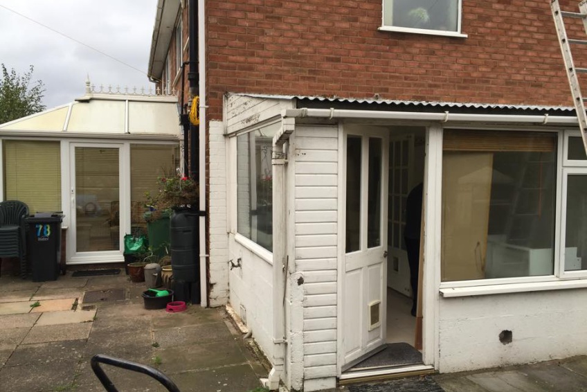 House Extension Building Specialists Walsall, Wednesbury &amp; Birmingham - Quite a tired old garage